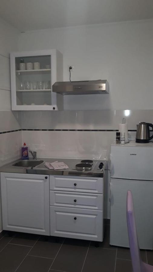 Apartmani Skalinada Marina Ngoại thất bức ảnh