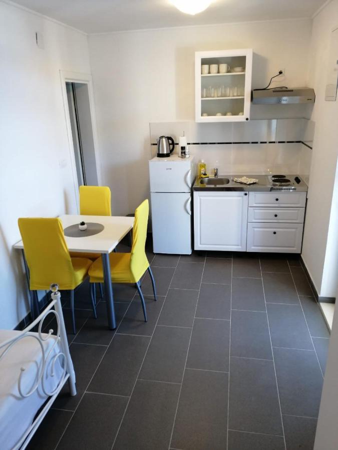 Apartmani Skalinada Marina Ngoại thất bức ảnh