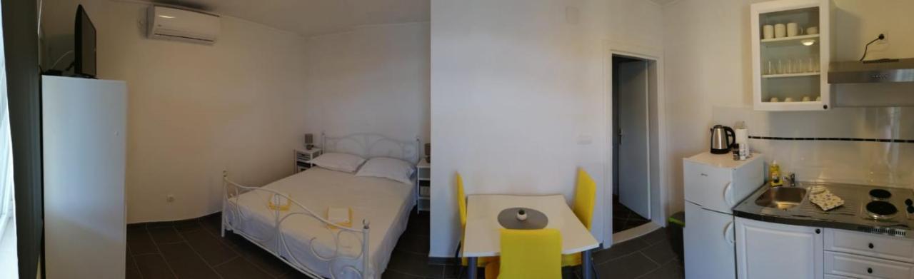Apartmani Skalinada Marina Ngoại thất bức ảnh