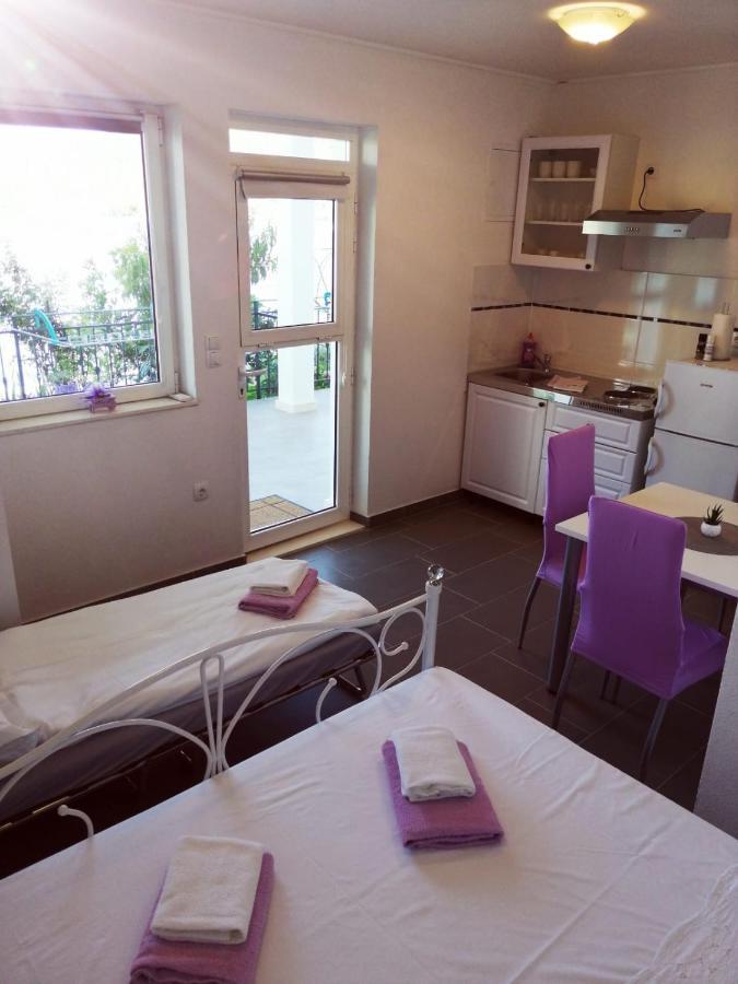 Apartmani Skalinada Marina Ngoại thất bức ảnh